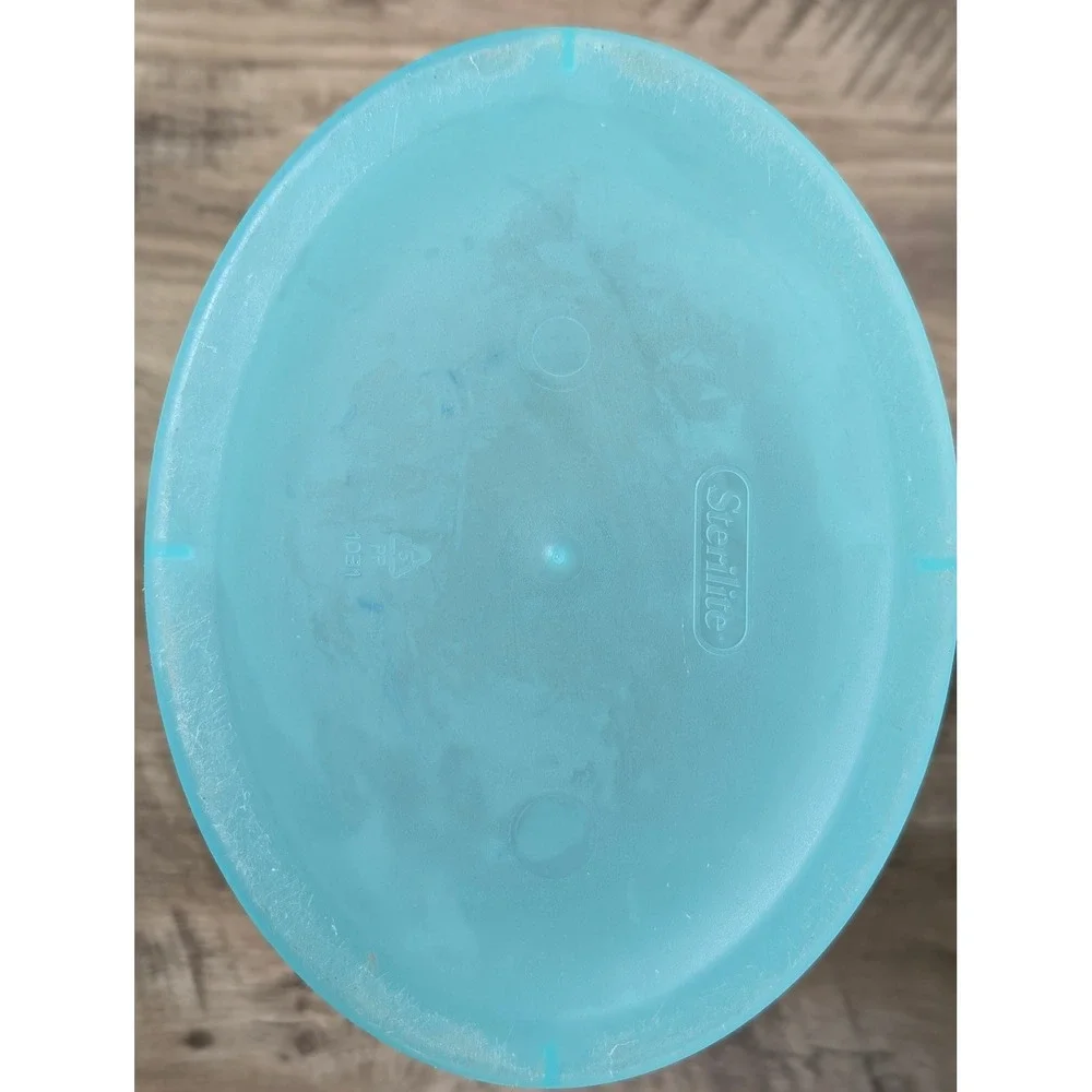 Sterilite Teal Blue Plastic Wastebasket Small Trash Can Bathroom Office 1031
